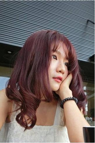 韓系女生最常用的一款蓬鬆感中長髮燙髮